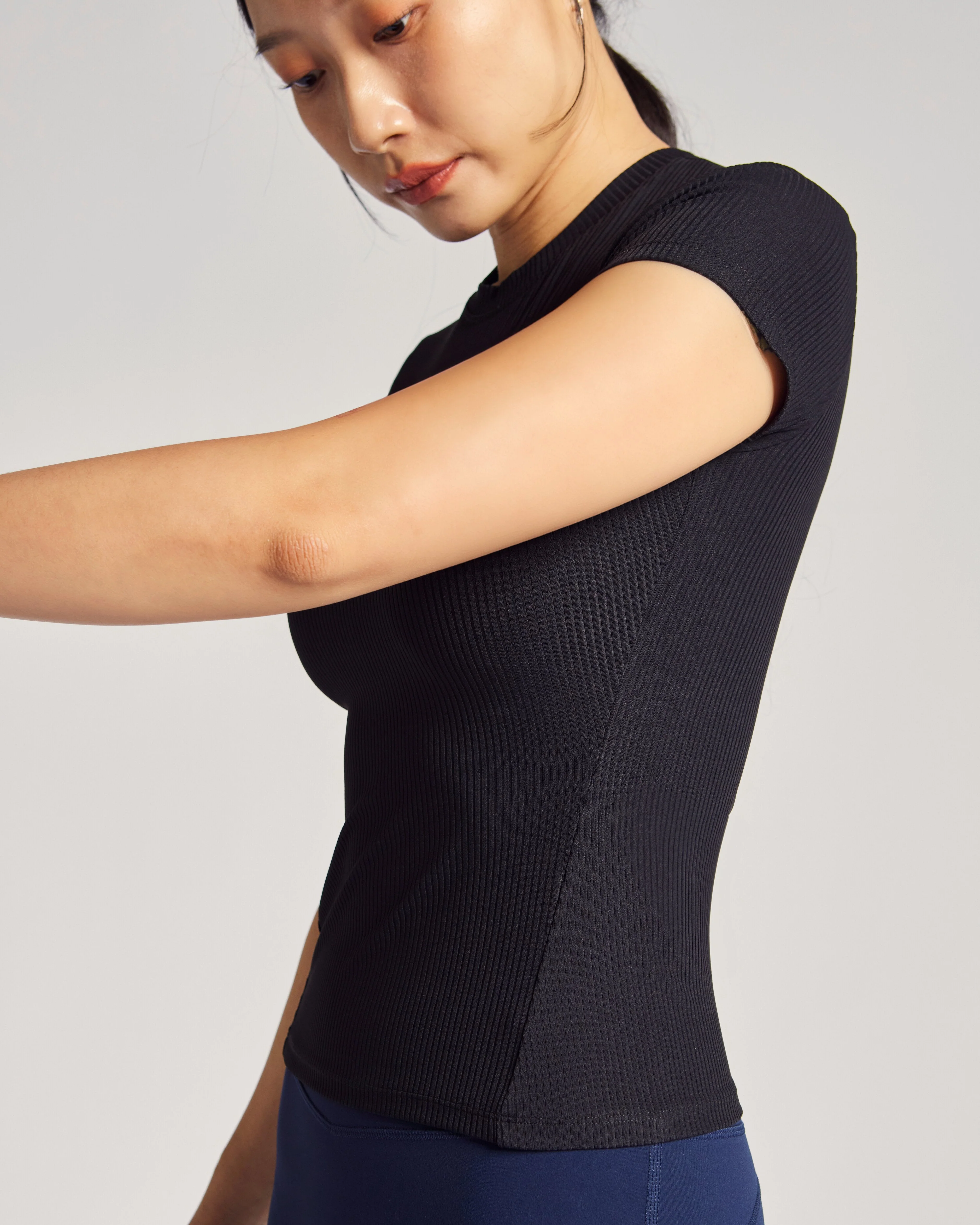 Like A Hug Tee (Rib) in Black Sesame - Image 3